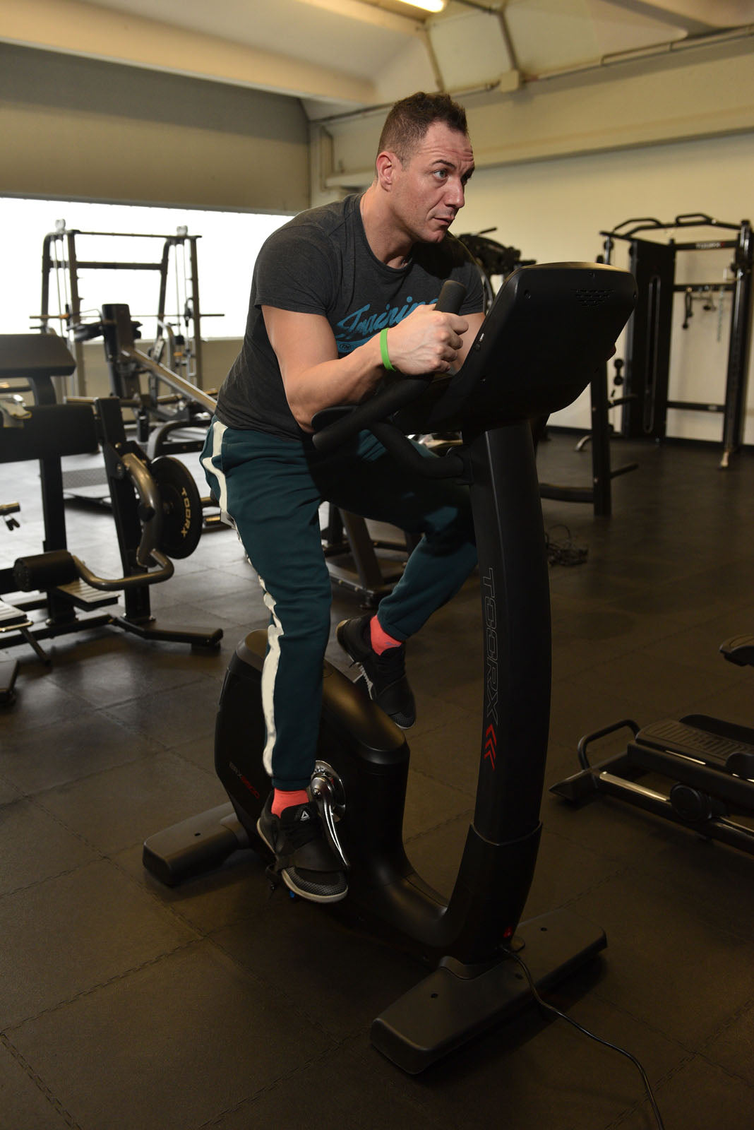 TOORX Ergometer mit Touchscreen BRX-9500 TFT